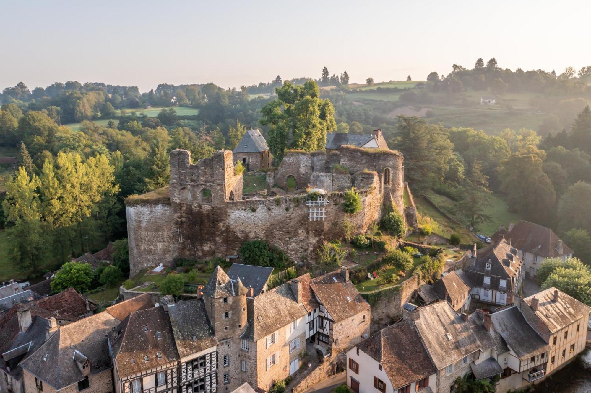 Maison D'Hotes Les Jardins Saint Eloi Le Lonzac Экстерьер фото